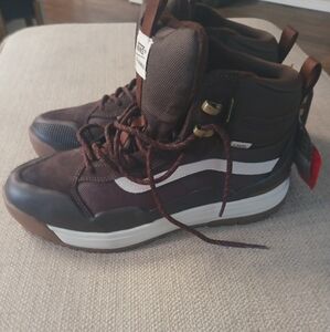 VANS winter boots